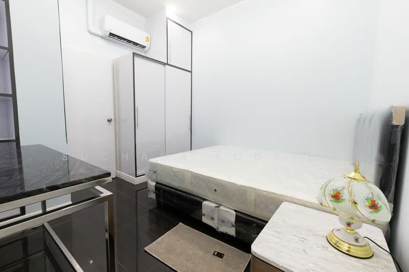President Park Sukhumvit 24, Bangkok, 99 Sukhumvit 24 Alley, Khlongtoei Nua, Watthana, Bangkok, 2 Bedrooms, 80 sqm, Condo For Sale, by Suchada Yodyiem, 500485469 - DDproperty.com