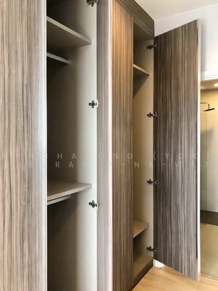 Urbano Absolute Sathon-Taksin, Bangkok, 345 Charoen Nakhon 14/2 Alley, Khlong Ton Sai, Khlong San, Bangkok, 1 Bedroom, 38 sqm, Condo For Rent, by Bencharong (Yok) Treerat-a-na-wat, 500485477 - DDproperty.com