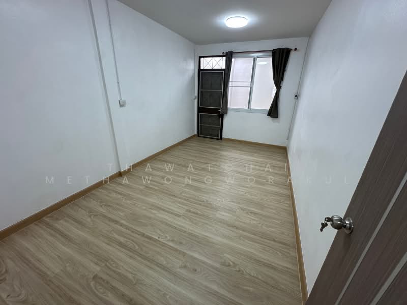 2-BR Townhouse, Bangkok, Arun Amarin, Bangkok Noi, Bangkok, 2 Bedrooms, 76 sqm, Townhouse For Sale, by Thawatchai Methawongworakul, 500485480 - DDproperty.com