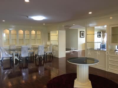 For Rent - Oriental Towers, Bangkok