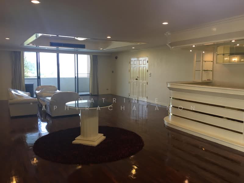 Oriental Towers, Bangkok, 25 Soi Ekkamai 12, Ekkamai Road, Khlong Tan Nua, Watthana, Bangkok, 4 Bedrooms, 452 sqm, Condo For Rent, by Natrinee Aphirachatanon, 500485487 - DDproperty.com