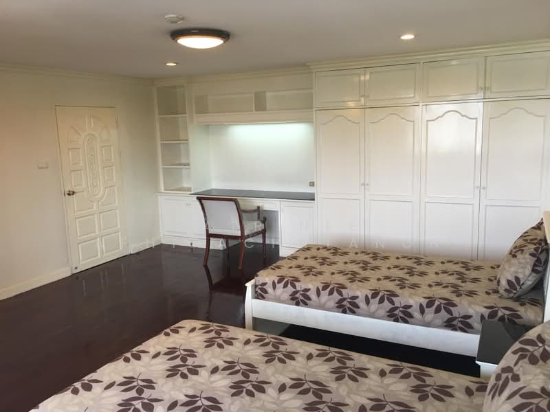 Oriental Towers, Bangkok, 25 Soi Ekkamai 12, Ekkamai Road, Khlong Tan Nua, Watthana, Bangkok, 4 Bedrooms, 452 sqm, Condo For Rent, by Natrinee Aphirachatanon, 500485487 - DDproperty.com