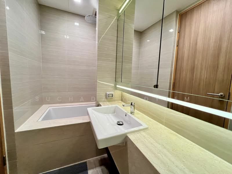 Noble BE33, Bangkok, 19 Soi Sukhumvit 33, Khlong Tan Nua, Watthana, Bangkok, 3 Bedrooms, 75 sqm, Condo For Sale, by Suchada Yodyiem, 500485489 - DDproperty.com