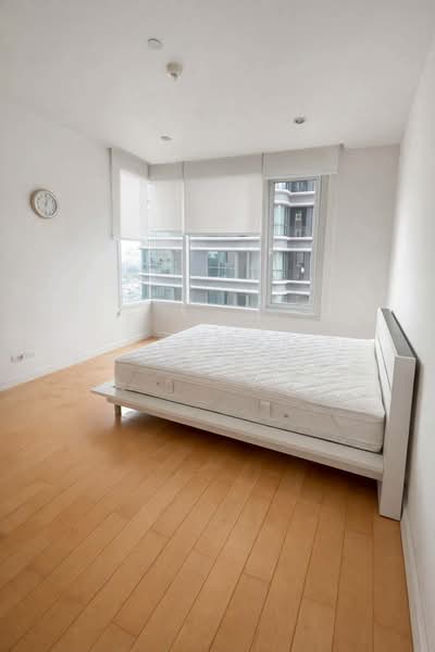 Manhattan Chidlom, Bangkok, 1032 Phetchaburi 32 Alley, Makkasan, Ratchathewi, Bangkok, 1 Bedroom, 58 sqm, Condo For Sale, by Pemika Aukkaraleekul, 500485501 - DDproperty.com