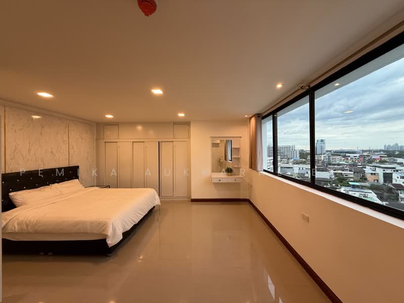 President Park Sukhumvit 24, Bangkok, 99 Sukhumvit 24 Alley, Khlongtoei Nua, Watthana, Bangkok, 3 Bedrooms, 220 sqm, Condo For Sale, by Pemika Aukkaraleekul, 500485514 - DDproperty.com