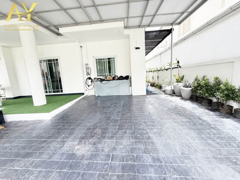 Neighborhome Watcharaphon, Bangkok, Sukhaphiban 5, Sam Wa Tawan Ok, Khlong Sam Wa, Bangkok, 5 Bedrooms, 244 sqm, Single Detached House For Sale, by ณัฎฐ์ ยศขุน, 500485559 - DDproperty.com
