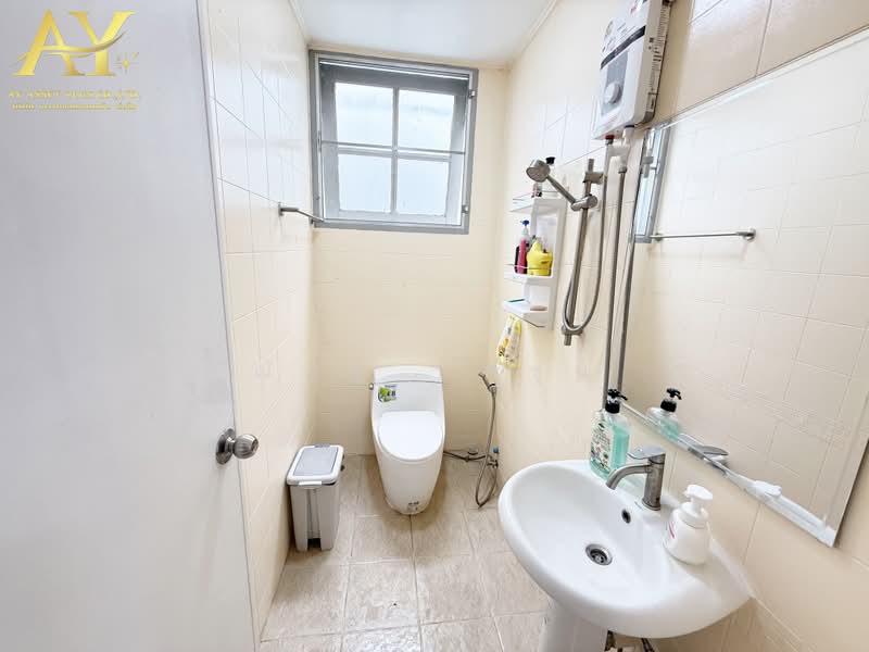 Neighborhome Watcharaphon, Bangkok, Sukhaphiban 5, Sam Wa Tawan Ok, Khlong Sam Wa, Bangkok, 5 Bedrooms, 244 sqm, Single Detached House For Sale, by ณัฎฐ์ ยศขุน, 500485559 - DDproperty.com