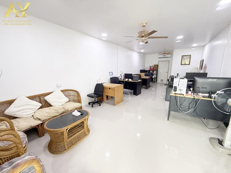 Neighborhome Watcharaphon, Bangkok, Sukhaphiban 5, Sam Wa Tawan Ok, Khlong Sam Wa, Bangkok, 5 Bedrooms, 244 sqm, Single Detached House For Sale, by ณัฎฐ์ ยศขุน, 500485559 - DDproperty.com