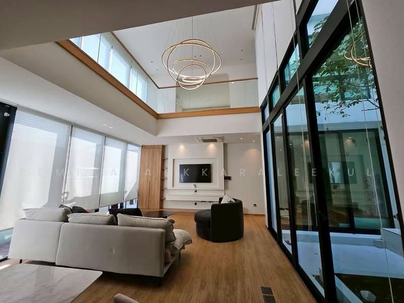 undefined, Bangkok, Praborommaharatchawang, Phra Nakhon, Bangkok, 3 Bedrooms, 208 sqm, Single Detached House For Sale, by Pemika Aukkaraleekul, 500485574 - DDproperty.com