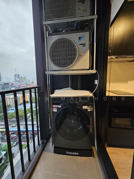 Nue District R9, Bangkok, 59 Rama 9 Road, Huai Khwang, Bangkok, 1 Bedroom, 30 sqm, Condo For Rent, by Orapin Masthong, 500485580 - DDproperty.com