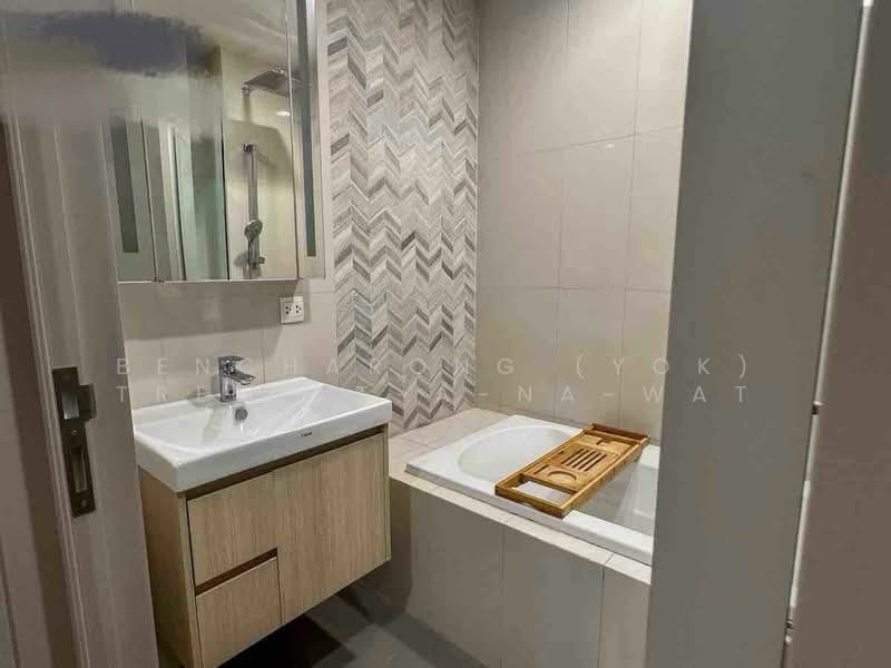 Oka Haus Sukhumvit 36, Bangkok, 3399 Rama 4 Road, Khong Tan, Khlong Toei, Bangkok, 1 Bedroom, 35 sqm, Condo For Rent, by Bencharong (Yok) Treerat-a-na-wat, 500485582 - DDproperty.com