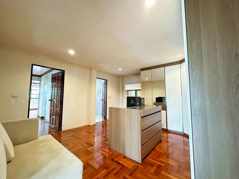 4-BR House, Bangkok, Bang Waek, Phasi Charoen, Bangkok, 4 Bedrooms, 270 sqm, Single Detached House For Sale, by Pemika Aukkaraleekul, 500485584 - DDproperty.com