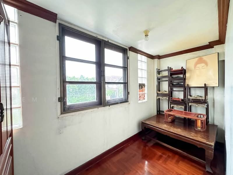 4-BR House, Bangkok, Bang Waek, Phasi Charoen, Bangkok, 4 Bedrooms, 270 sqm, Single Detached House For Sale, by Pemika Aukkaraleekul, 500485584 - DDproperty.com