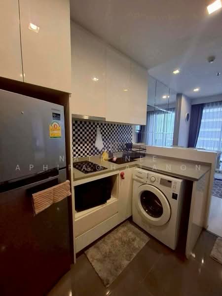 M Thonglor 10, Bangkok, 9 Soi Ekkamai 12, Ekkamai Road, Khlong Tan Nua, Watthana, Bangkok, 1 Bedroom, 35 sqm, Condo For Rent, by Natrinee Aphirachatanon, 500485589 - DDproperty.com