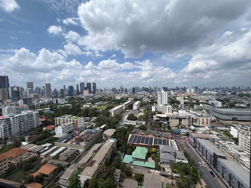 The Issara Sathorn, Bangkok, ถนนจันทน์, Thung Maha Mek, Sathon, Bangkok, 1 Bedroom, 37 sqm, Condo For Sale, by Pemika Aukkaraleekul, 500485632 - DDproperty.com