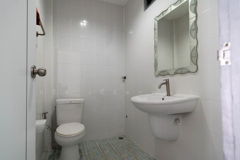 บ้านบางกร่าง 52, Nonthaburi, บางกร่าง 52, Bang Krang, Muang Nonthaburi, Nonthaburi, 4 Bedrooms, 150 sqm, Townhouse For Sale, by Pawish Piemkamolkul, 500485681 - DDproperty.com