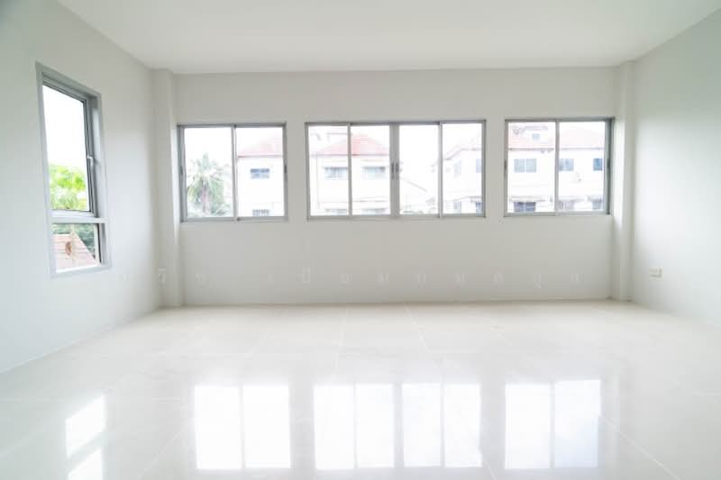 บ้านบางกร่าง 52, Nonthaburi, บางกร่าง 52, Bang Krang, Muang Nonthaburi, Nonthaburi, 4 Bedrooms, 150 sqm, Townhouse For Sale, by Pawish Piemkamolkul, 500485681 - DDproperty.com
