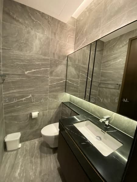 The Esse Sukhumvit 36, Bangkok, Soi Sukhumvit 36, Sukhumvit Road, Phra Kanong, Khlong Toei, Bangkok, 2 Bedrooms, 73 sqm, Condo For Sale, by Suchada Yodyiem, 500485687 - DDproperty.com