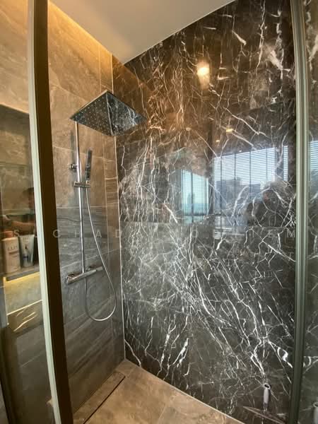 The Esse Sukhumvit 36, Bangkok, Soi Sukhumvit 36, Sukhumvit Road, Phra Kanong, Khlong Toei, Bangkok, 2 Bedrooms, 73 sqm, Condo For Sale, by Suchada Yodyiem, 500485687 - DDproperty.com