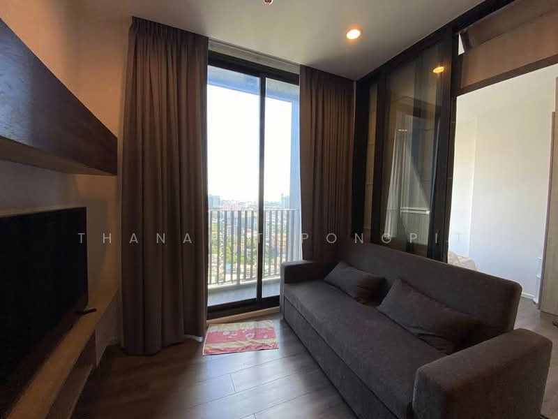 Whizdom Essence, Bangkok, 5 Piyabutr 1 Alley, Bang Chak, Phra Khanong, Bangkok, 2 Bedrooms, 52 sqm, Condo For Rent, by Thanakit Pongpit, 500485716 - DDproperty.com