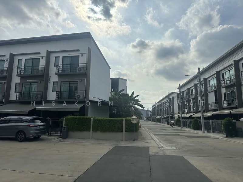undefined, Bangkok, Suan Luang, Bangkok, 3 Bedrooms, 141 sqm, Townhouse For Sale, by Nisakorn Wingwat, 500485738 - DDproperty.com