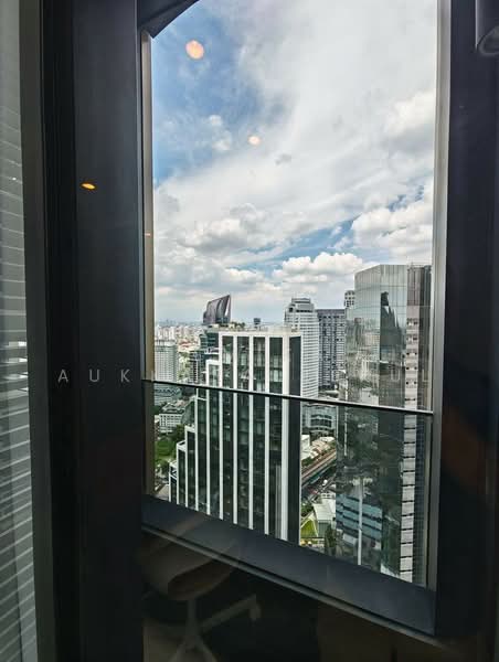 The Esse Sukhumvit 36, Bangkok, Soi Sukhumvit 36, Sukhumvit Road, Phra Kanong, Khlong Toei, Bangkok, 1 Bedroom, 43 sqm, Condo For Sale, by Pemika Aukkaraleekul, 500485758 - DDproperty.com