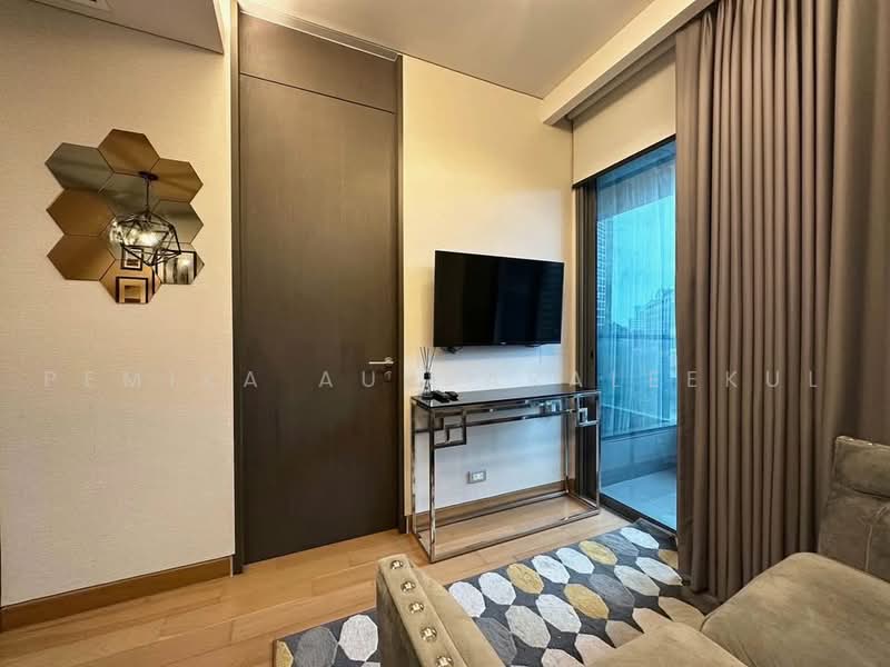 The Lumpini 24, Bangkok, Sukhumvit 24 Road, Khong Tan, Khlong Toei, Bangkok, 1 Bedroom, 30 sqm, Condo For Sale, by Pemika Aukkaraleekul, 500485817 - DDproperty.com