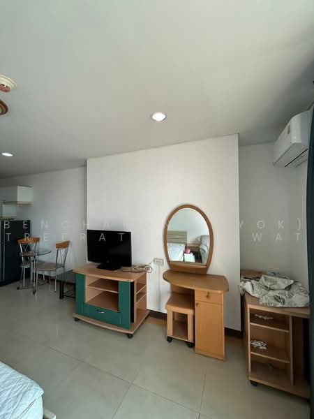 Lumpini Park View, Bangkok, Rama 4, Thung Maha Mek, Sathon, Bangkok, 1 Bedroom, 36 sqm, Condo For Rent, by Bencharong (Yok) Treerat-a-na-wat, 500485832 - DDproperty.com