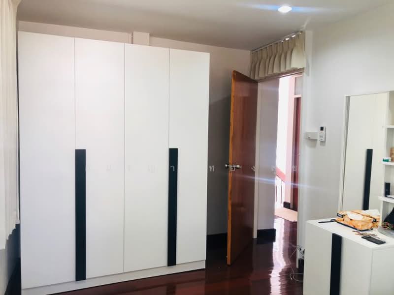 Ekkamai soi 10, Bangkok, เอกมัย ซอย 10, Khlong Tan Nua, Watthana, Bangkok, 3 Bedrooms, 150 sqm, Single Detached House For Rent, by อมรญา ทองสุข, 500485833 - DDproperty.com
