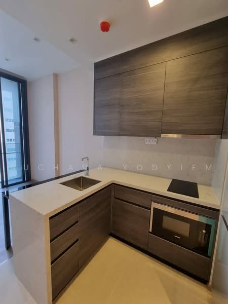 The Esse Asoke, Bangkok, 333 Soi Sukhumvit 21, Sukhumvit Road, Khlongtoei Nua, Watthana, Bangkok, 1 Bedroom, 37 sqm, Condo For Sale, by Suchada Yodyiem, 500485837 - DDproperty.com