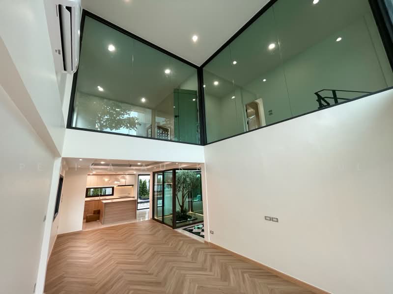 undefined, กรุงเทพ, ลาดพร้าว, กรุงเทพ, 320 ตร.ม., บ้านเดี่ยว ขาย, โดย Pemika Aukkaraleekul, 500485840 - DDproperty.com