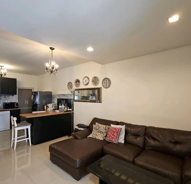 Town Avenue Srinagarindra, Bangkok, Soi On Nut 68, Suan Luang, Bangkok, 3 Bedrooms, 185 sqm, Townhouse For Rent, by Manapong Phromphitak, 500485842 - DDproperty.com