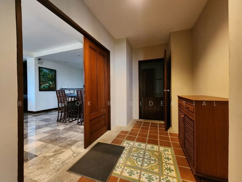 Raintree Village Apartment, Bangkok, 21 Soi Sukhumvit 41, Khlong Tan Nua, Watthana, Bangkok, 3 Bedrooms, 268 sqm, Apartment For Rent, by Bangkok Residential, 500485859 - DDproperty.com