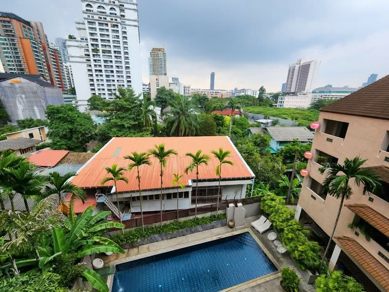 Raintree Village Apartment, Bangkok, 21 Soi Sukhumvit 41, Khlong Tan Nua, Watthana, Bangkok, 3 Bedrooms, 268 sqm, Apartment For Rent, by Bangkok Residential, 500485859 - DDproperty.com