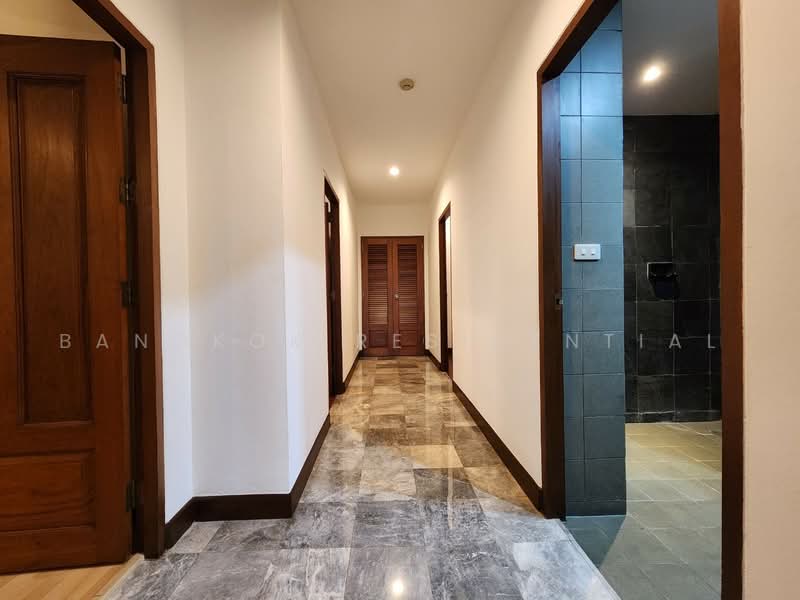 Raintree Village Apartment, Bangkok, 21 Soi Sukhumvit 41, Khlong Tan Nua, Watthana, Bangkok, 3 Bedrooms, 268 sqm, Apartment For Rent, by Bangkok Residential, 500485859 - DDproperty.com