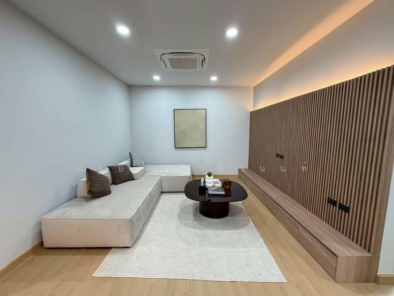 Preecha Ram 3 - Rat Phatthana, Bangkok, Saphan Sung, Bangkok, 4 Bedrooms, 453 sqm, Single Detached House For Sale, by ณัฐยา ศิริฐานนท์, 500485865 - DDproperty.com