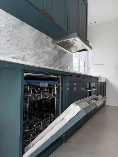 Perfect Place Rama 9-Krungthep Kreetha, Bangkok, Srinakarin - Rom Klao Road, Khlong Song Ton Nun, Lat Krabang, Bangkok, 3 Bedrooms, 222 sqm, Single Detached House For Sale, by Airada Parasarn, 500485887 - DDproperty.com