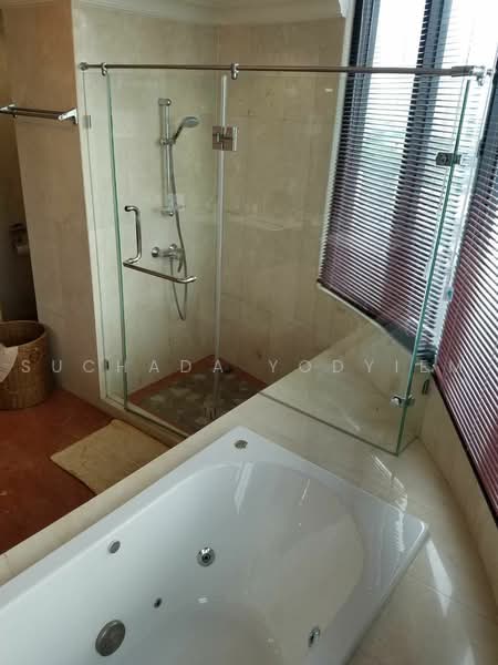 Royal River Place, Bangkok, Rama 3 Road, Bang Pong Pang, Yan Nawa, Bangkok, 3 Bedrooms, 282 sqm, Condo For Sale, by Suchada Yodyiem, 500485888 - DDproperty.com