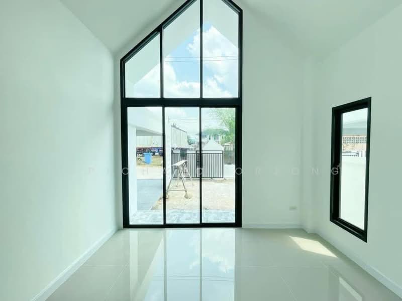 3-BR House, Chon Buri (Pattaya), Bueng, Si Racha, Chon Buri (Pattaya), 3 Bedrooms, 150 sqm, Single Detached House For Sale, by Supicha Chorjong, 500485912 - DDproperty.com
