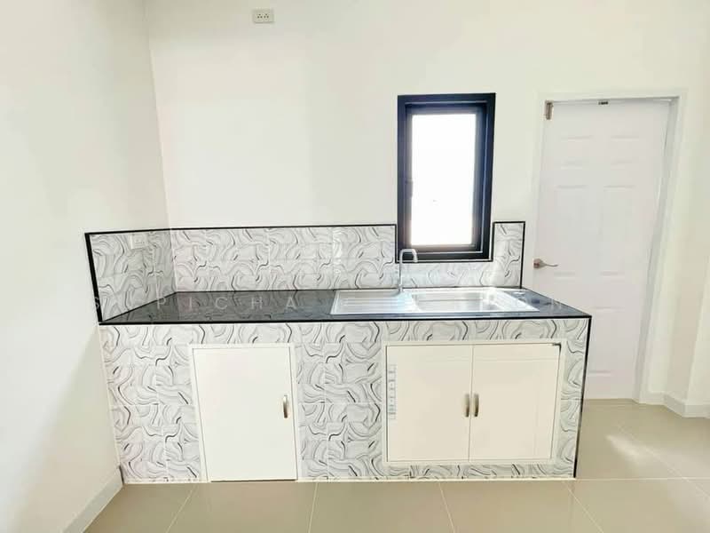 3-BR House, Chon Buri (Pattaya), Bueng, Si Racha, Chon Buri (Pattaya), 3 Bedrooms, 150 sqm, Single Detached House For Sale, by Supicha Chorjong, 500485912 - DDproperty.com