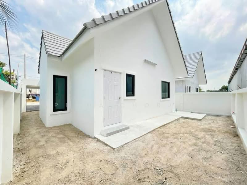 3-BR House, Chon Buri (Pattaya), Bueng, Si Racha, Chon Buri (Pattaya), 3 Bedrooms, 150 sqm, Single Detached House For Sale, by Supicha Chorjong, 500485912 - DDproperty.com