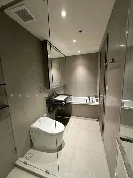 The Issara Sathorn, Bangkok, ถนนจันทน์, Thung Maha Mek, Sathon, Bangkok, 3 Bedrooms, 110 sqm, Condo For Rent, by PROPMATCH CO., LTD., 500485914 - DDproperty.com