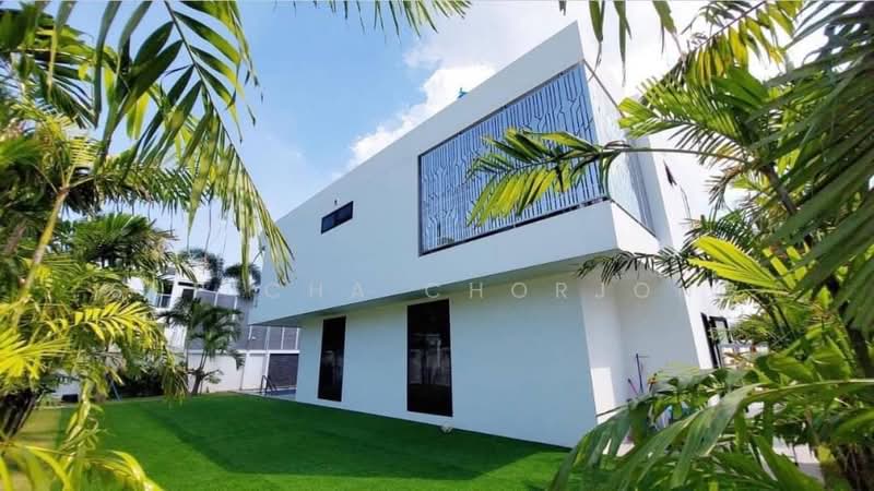 6-BR Villa, Chon Buri (Pattaya), Nong Pru, Bang Lamung (Pattaya), Chon Buri (Pattaya), 6 Bedrooms, 400 sqm, Villa For Sale, by Supicha Chorjong, 500485927 - DDproperty.com