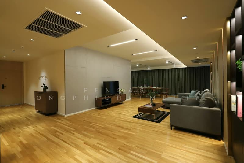 Biohouse (Residence), Bangkok, 55 Soi Sukhumvit 39, Khlong Tan Nua, Watthana, Bangkok, 4 Bedrooms, 437 sqm, Apartment For Rent, by Pensasi Ongphichetmetha, 500485961 - DDproperty.com