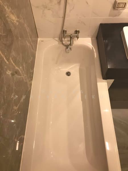 Serene Place Sukhumvit 24, Bangkok, 9 Soi Sukhumvit 24, Sukhumvit Road, Khong Tan, Khlong Toei, Bangkok, 2 Bedrooms, 80 sqm, Condo For Sale, by Pemika Aukkaraleekul, 500485968 - DDproperty.com
