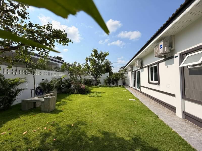 undefined, Chon Buri (Pattaya), Poong, Bang Lamung (Pattaya), Chon Buri (Pattaya), 3 Bedrooms, 200 sqm, Single Detached House For Sale, by Supicha Chorjong, 500485993 - DDproperty.com