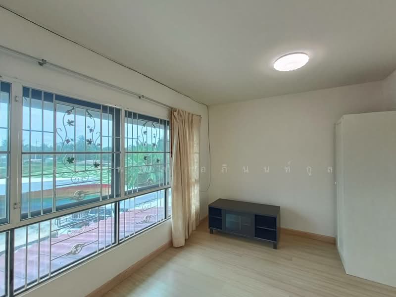 Baan Pruksa 83 Borommaratchachonnani-Sai 5, Nakhon Pathom, Borommaratchachonnani Road, Bang Toei, Sam Phran, Nakhon Pathom, 3 Bedrooms, 120 sqm, Townhouse For Rent, by คุณนพพล อภินนท์กูล, 500485994 - DDproperty.com