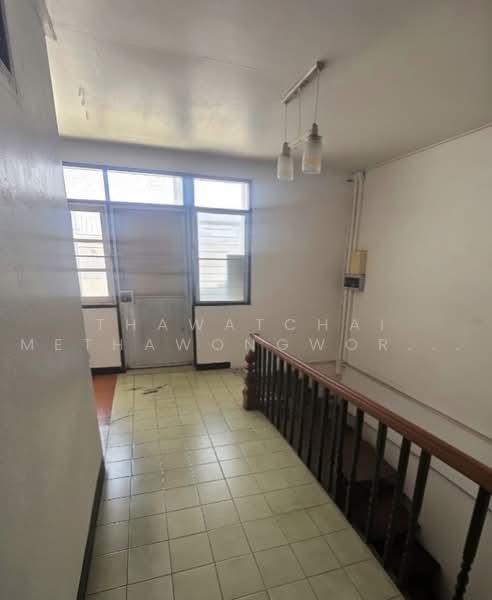4-BR Townhouse, Bangkok, Bang Sue, Bangkok, 4 Bedrooms, 300 sqm, Townhouse For Rent, by Thawatchai Methawongworakul, 500486009 - DDproperty.com
