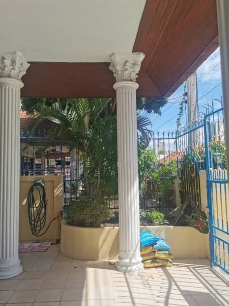 หมู่บ้านเอกมงคล ชัยพฤกษ์2, Chon Buri (Pattaya), Nong Pru, Bang Lamung (Pattaya), Chon Buri (Pattaya), 3 Bedrooms, 250 sqm, Single Detached House For Sale, by The Best Property มิ้น, 500486038 - DDproperty.com