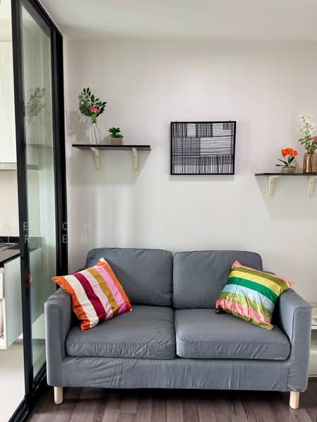 The Base Park East Sukhumvit 77, Bangkok, 99 Soi Pridi Banomyong 2, Phra Kanong Nua, Watthana, Bangkok, 1 Bedroom, 30 sqm, Condo For Rent, by Bencharong (Yok) Treerat-a-na-wat, 500486042 - DDproperty.com
